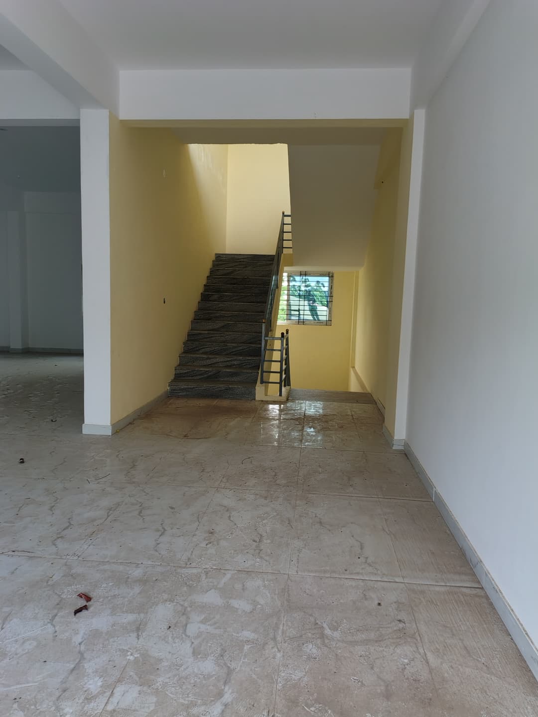3,500 sqft warehouse in Nelamangala, Bangalore, Karnataka — photo 1 of 10