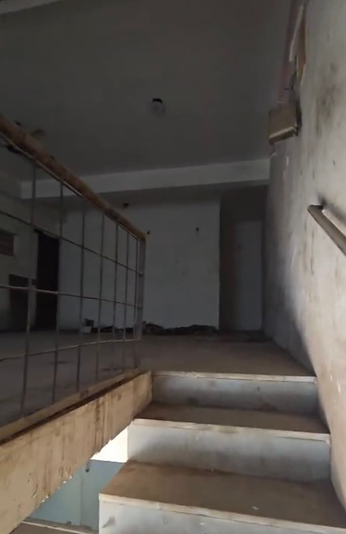 1,350 sqft warehouse in Rajkot, Gujarat — photo 1 of 4