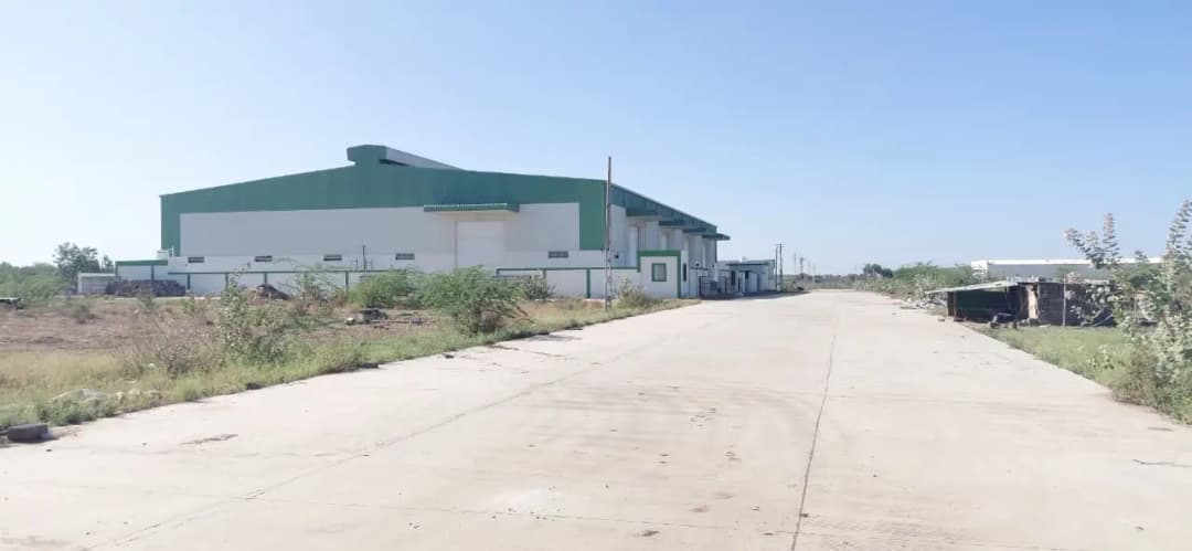 30,000 sqft warehouse in Ahmedabad, Gujarat — photo 1 of 4
