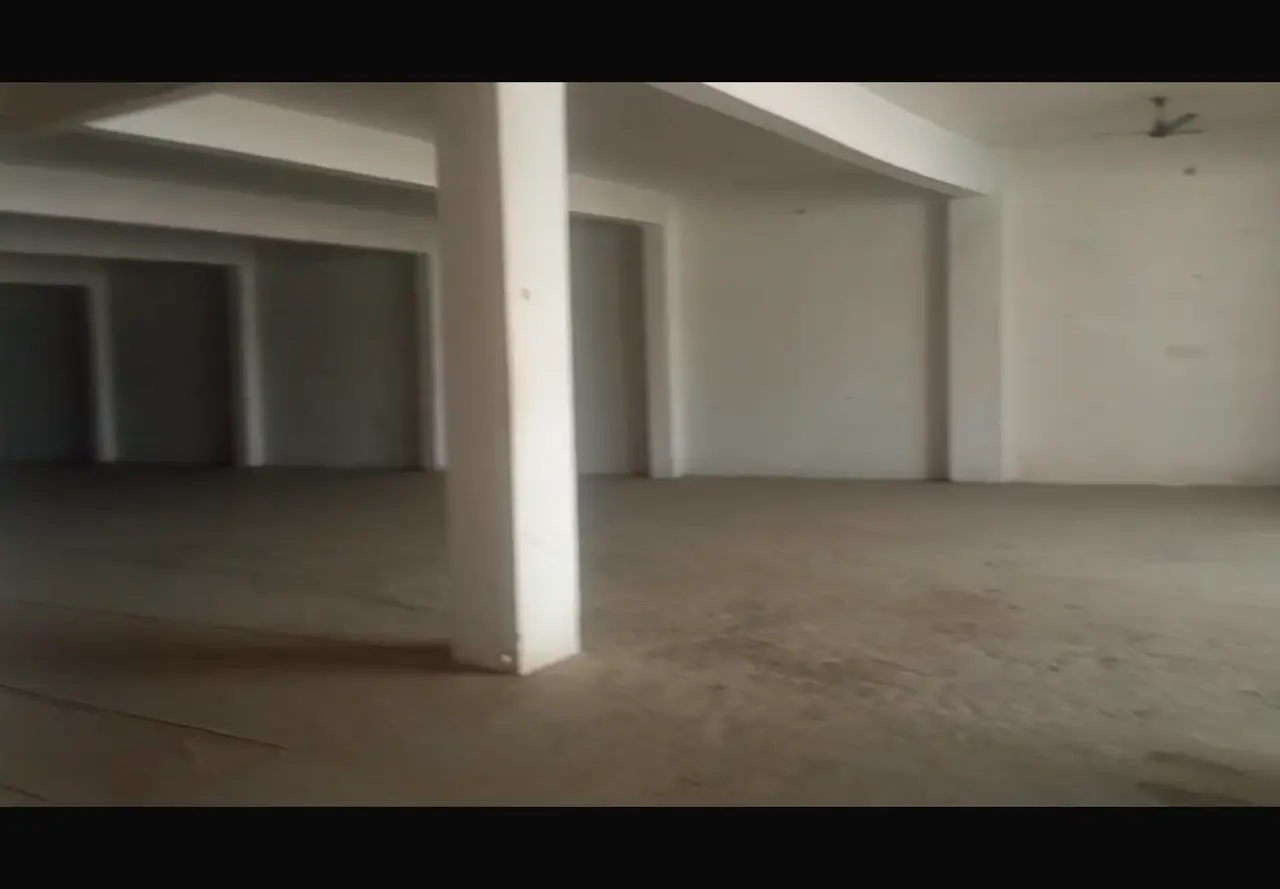 10,000 sqft warehouse in Lucknow, Uttar Pradesh — photo 1 of 5