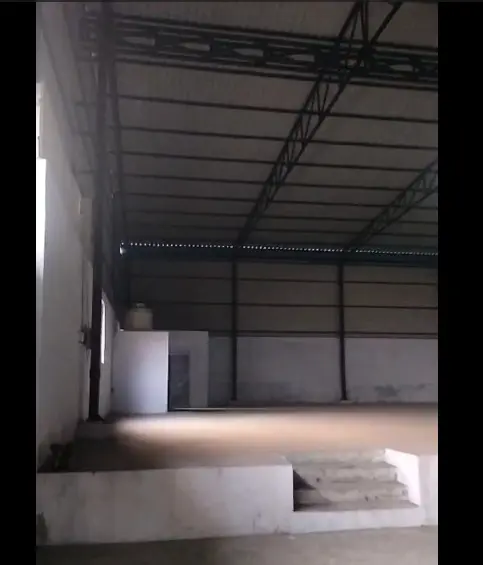 13 sqft warehouse in Mundka, Delhi — photo 1 of 2