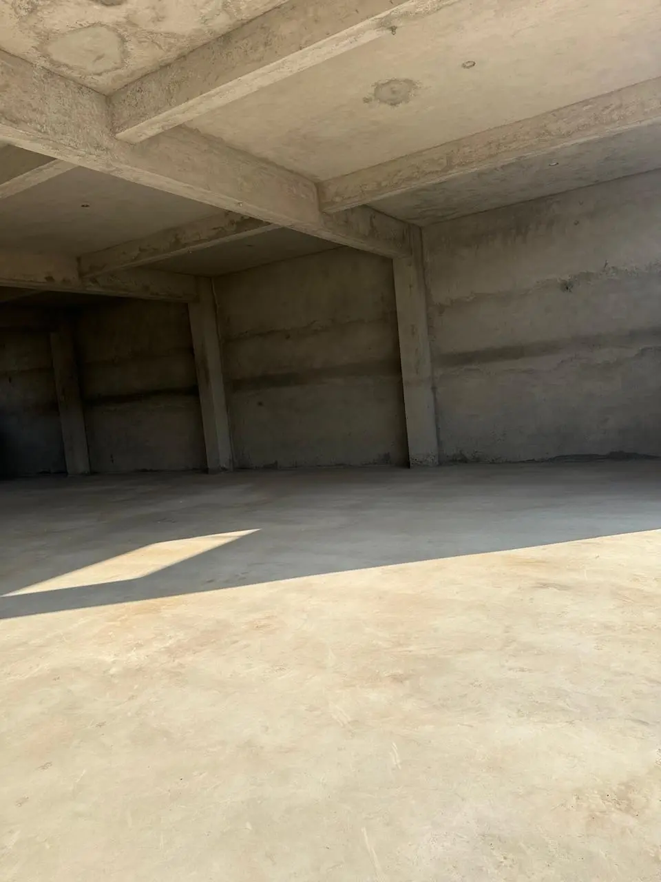 7,500 sqft warehouse in Rajkot, Gujarat — photo 1 of 6