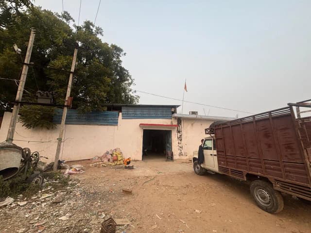 5,000 sqft warehouse in Lucknow, Uttar Pradesh