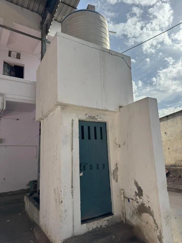 20,000 sqft warehouse in Ahmedabad, Gujarat