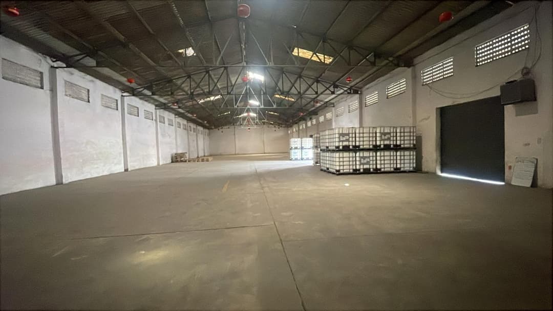 15,000 sqft warehouse in Navi Mumbai, Maharashtra — photo 1 of 7