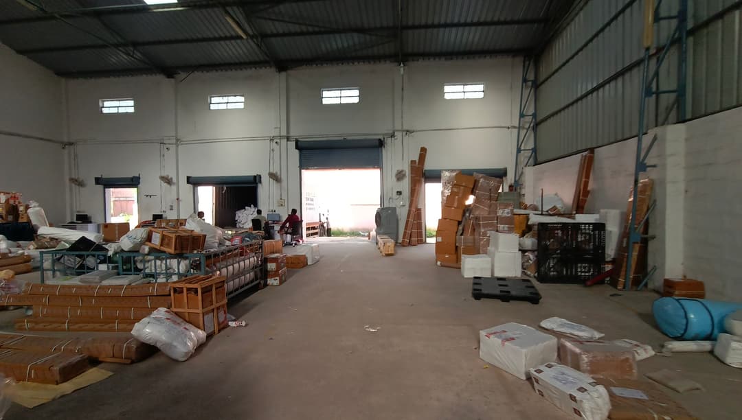 14,000 sqft warehouse in Bengaluru, Karnataka — photo 1 of 8