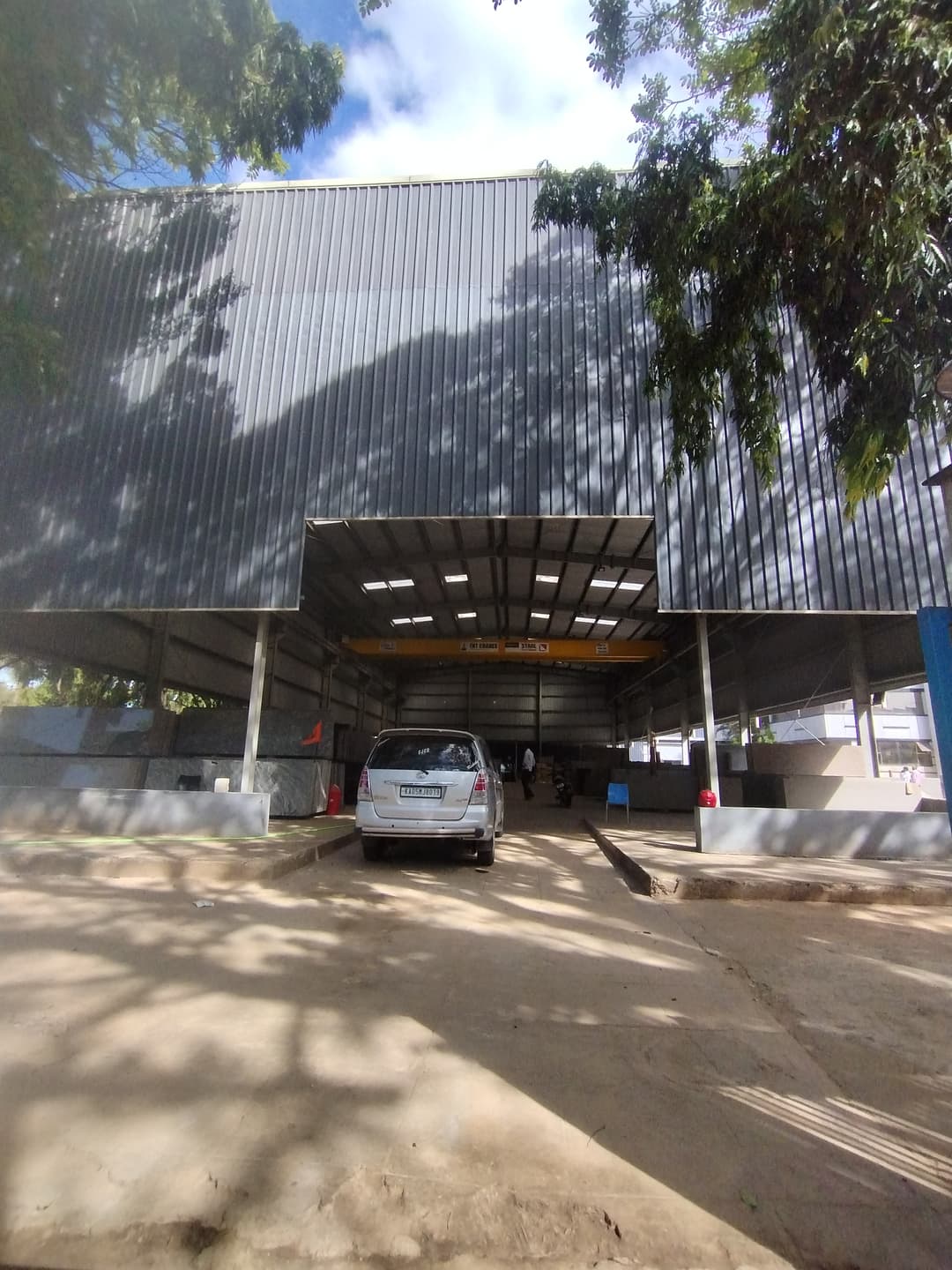 12,000 sqft warehouse in Bangalore, Karnataka — photo 1 of 3