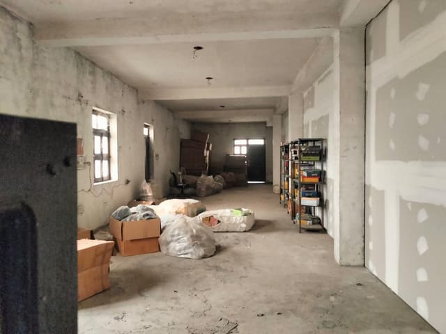 4,000 sqft warehouse in Delhi, New Delhi
