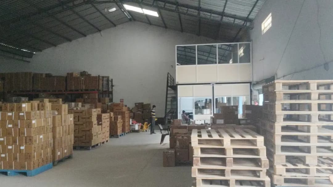 16,000 sqft warehouse in Bengaluru, Karnataka — photo 1 of 6
