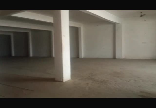 10,000 sqft warehouse in Lucknow, Uttar pradesh