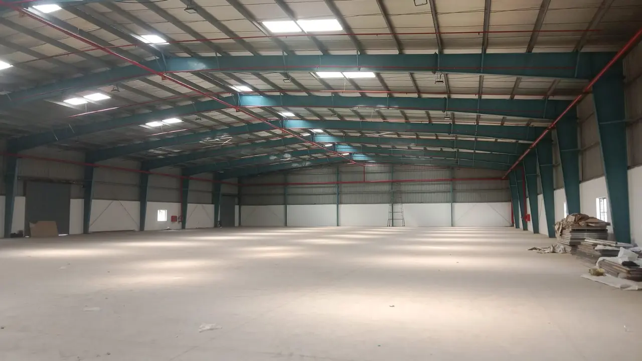 28,000 sqft warehouse in Bengaluru, Karnataka — photo 1 of 5