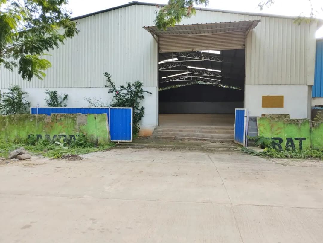 7,900 sqft warehouse in Hubli, Karnataka — photo 1 of 3