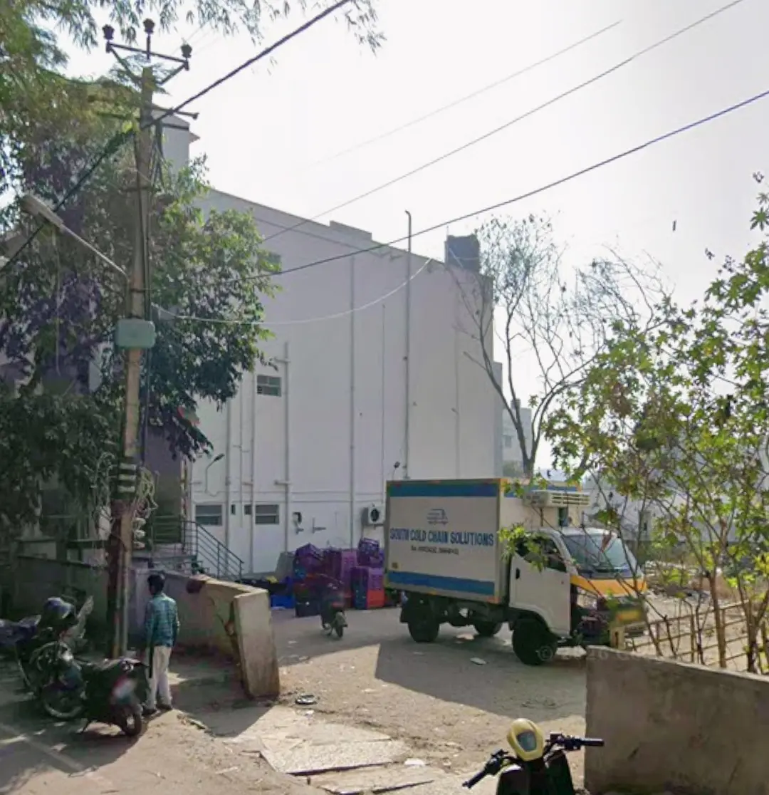4,800 sqft warehouse in Bengaluru, Karnataka — photo 1 of 5
