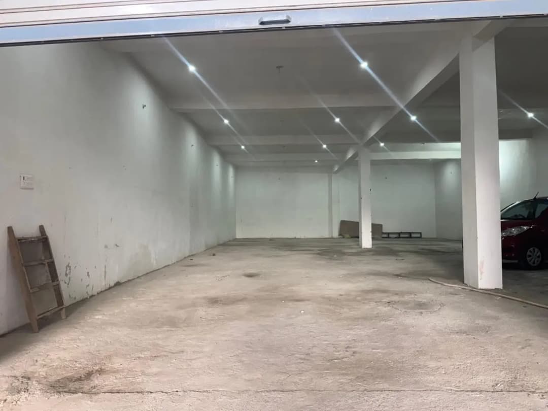 4,000 sqft warehouse in Ghaziabad, Uttar Pradesh — photo 1 of 5