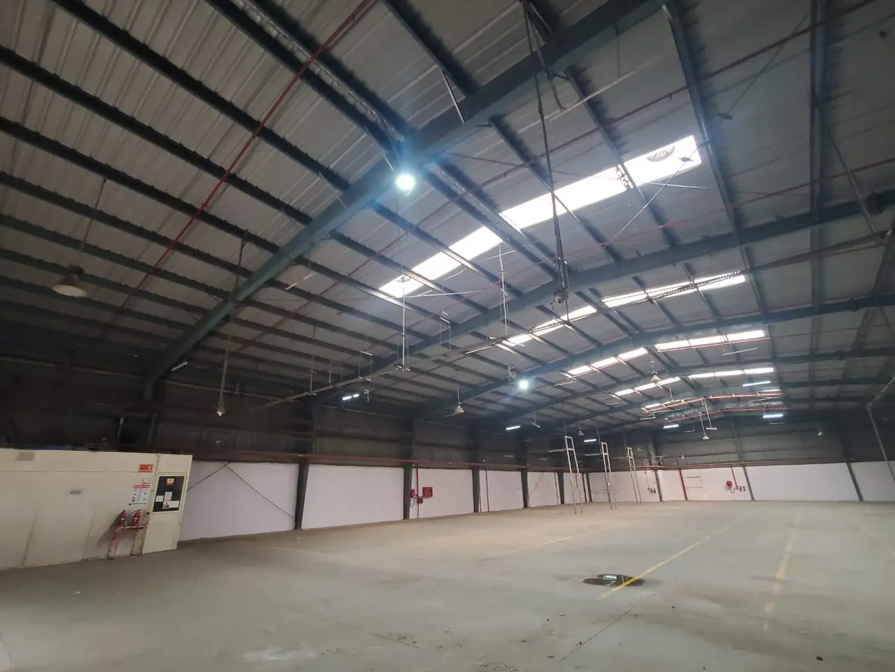 20,000 sqft warehouse in Delhi, Delhi — photo 1 of 11
