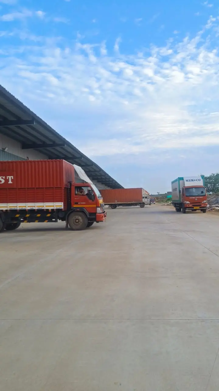 50,000 sqft warehouse in Hosur, Tamil Nadu — photo 1 of 5