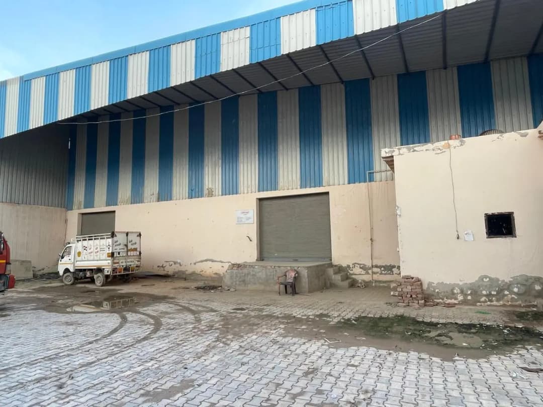 10,000 sqft warehouse in Ghaziabad, Uttar Pradesh — photo 1 of 2