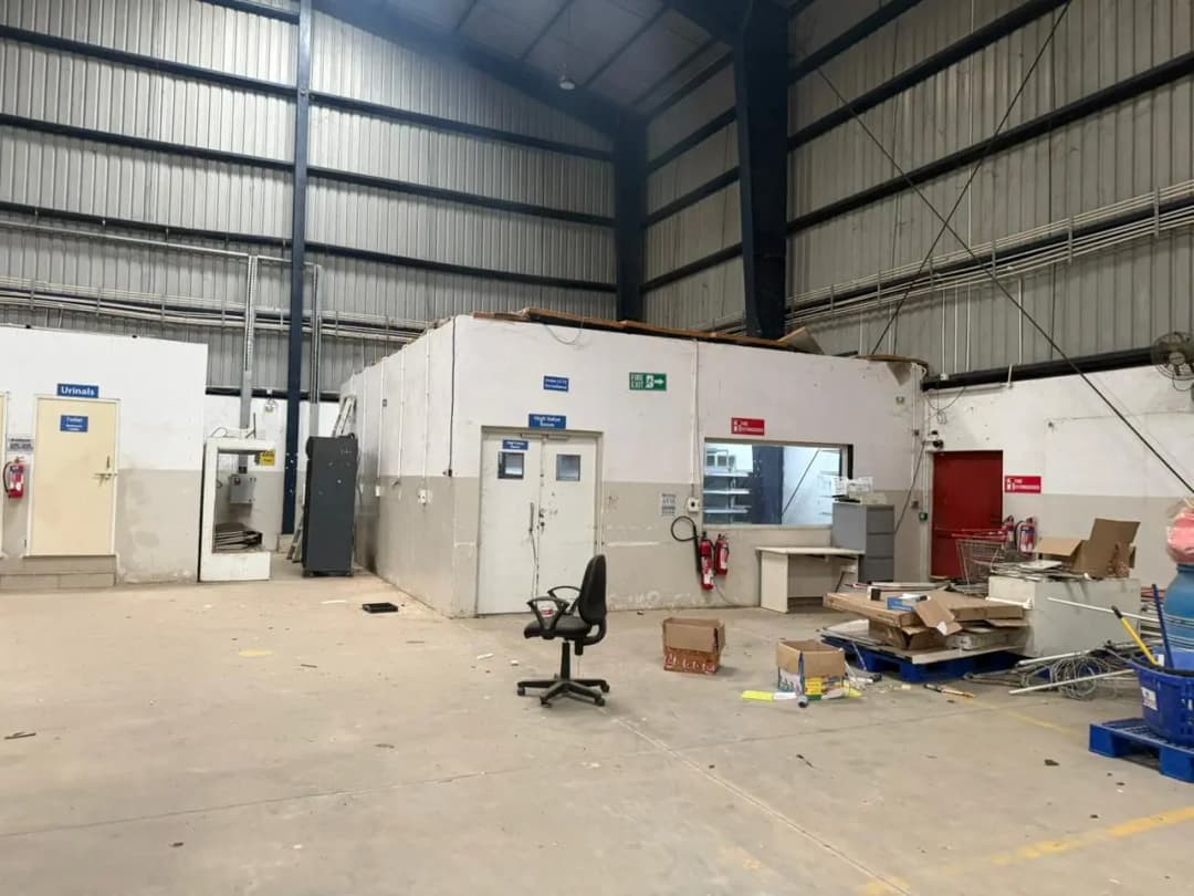 44,994 sqft warehouse in Bangalore, Karnataka — photo 1 of 10
