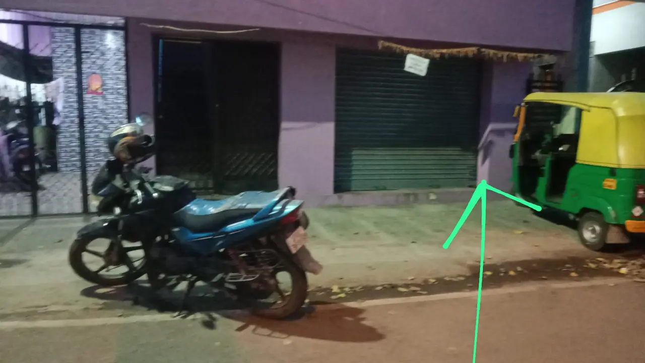 100 sqft warehouse in Bangalore, Karnataka — photo 1 of 2