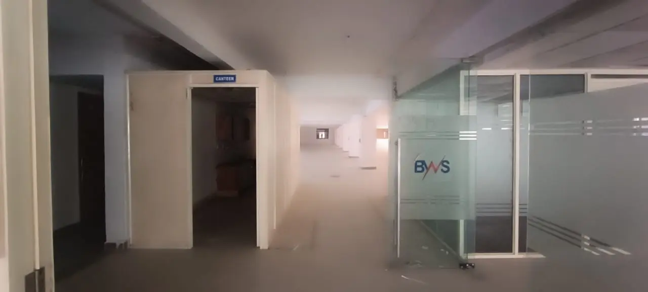 27,000 sqft warehouse in Noida, Uttar Pradesh — photo 1 of 10
