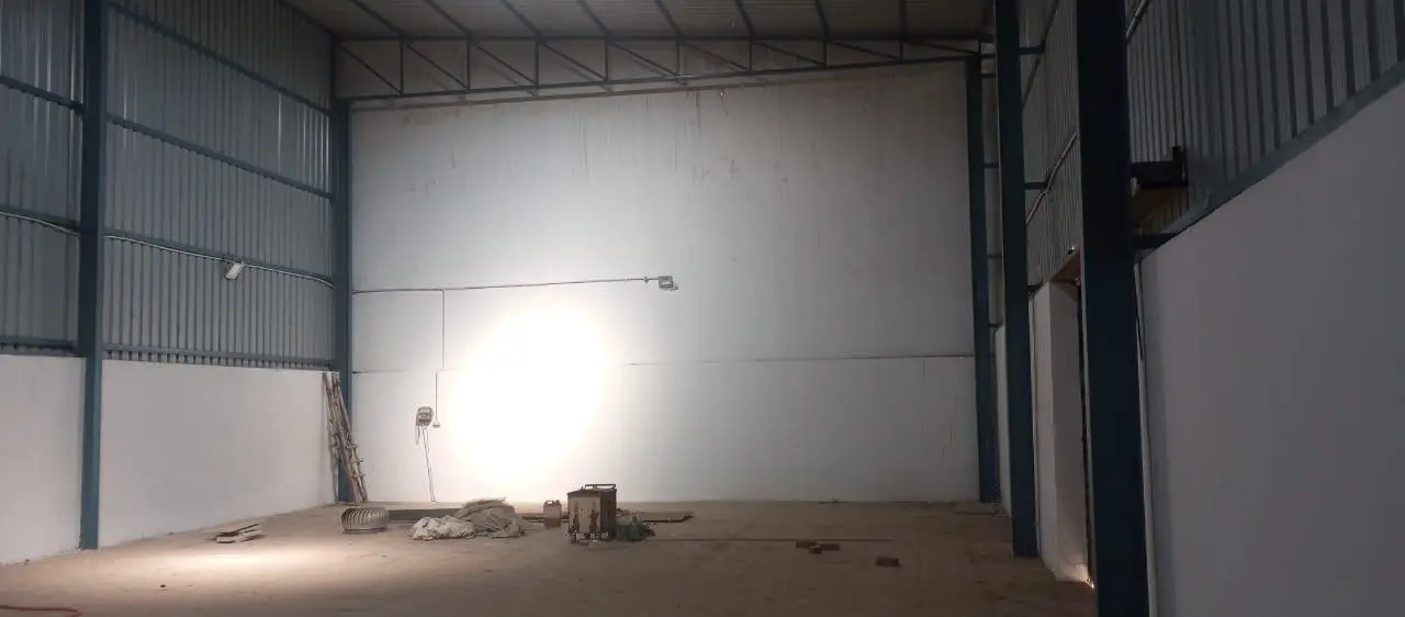 2,700 sqft warehouse in Bamnoli, Delhi — photo 1 of 6