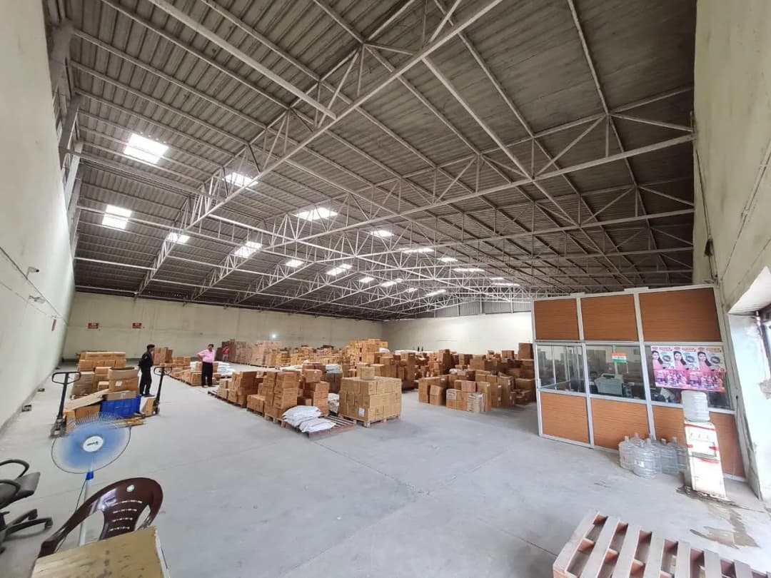 15,000 sqft warehouse in Lucknow, Uttar Pradesh — photo 1 of 4