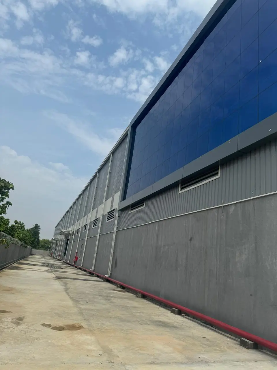 200,000 sqft warehouse in Farukhnagar, Haryana — photo 1 of 13