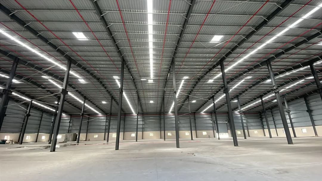 70,000 sqft warehouse in Pune, Maharashtra — photo 1 of 8