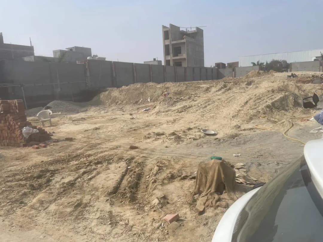 20,000 sqft warehouse in Noida Extension, Uttar Pradesh — photo 1 of 4