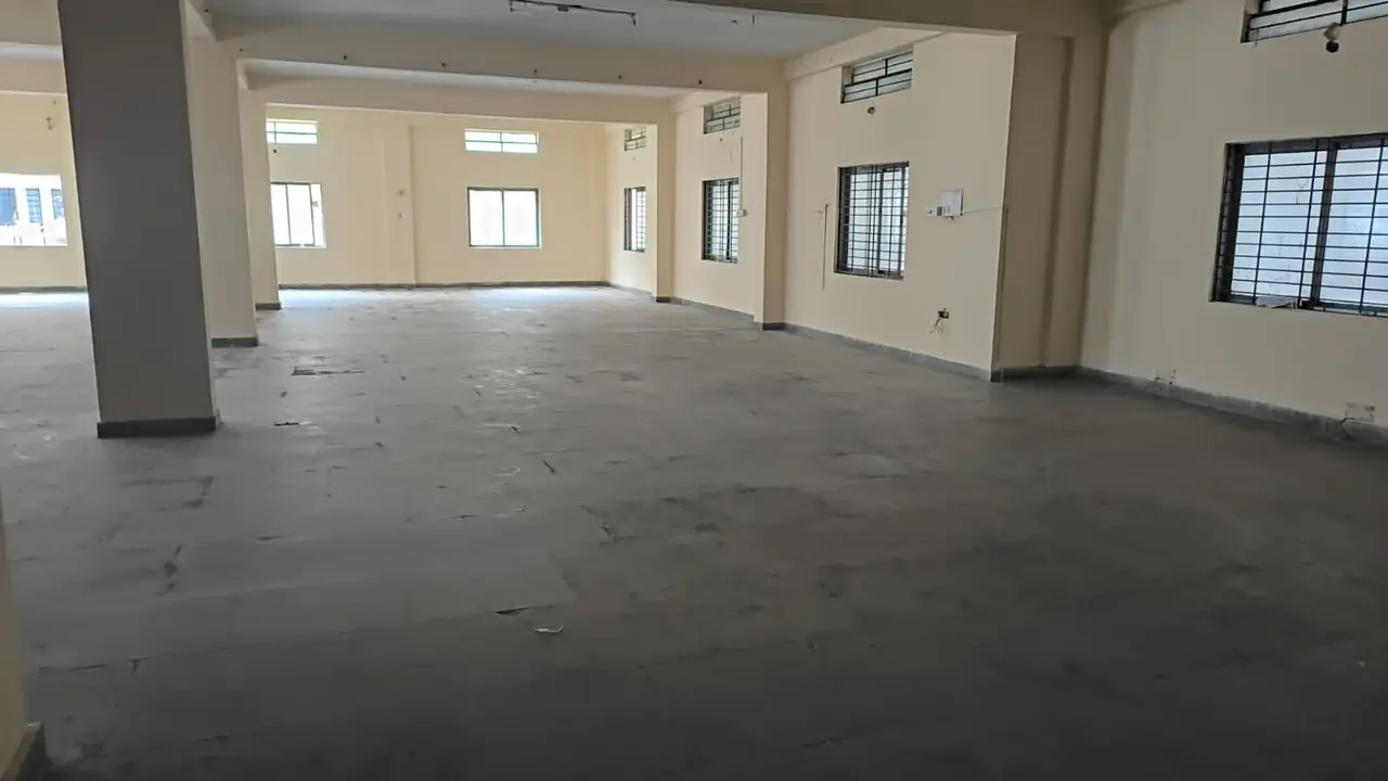 6,000 sqft warehouse in Bengaluru, Karnataka — photo 1 of 4