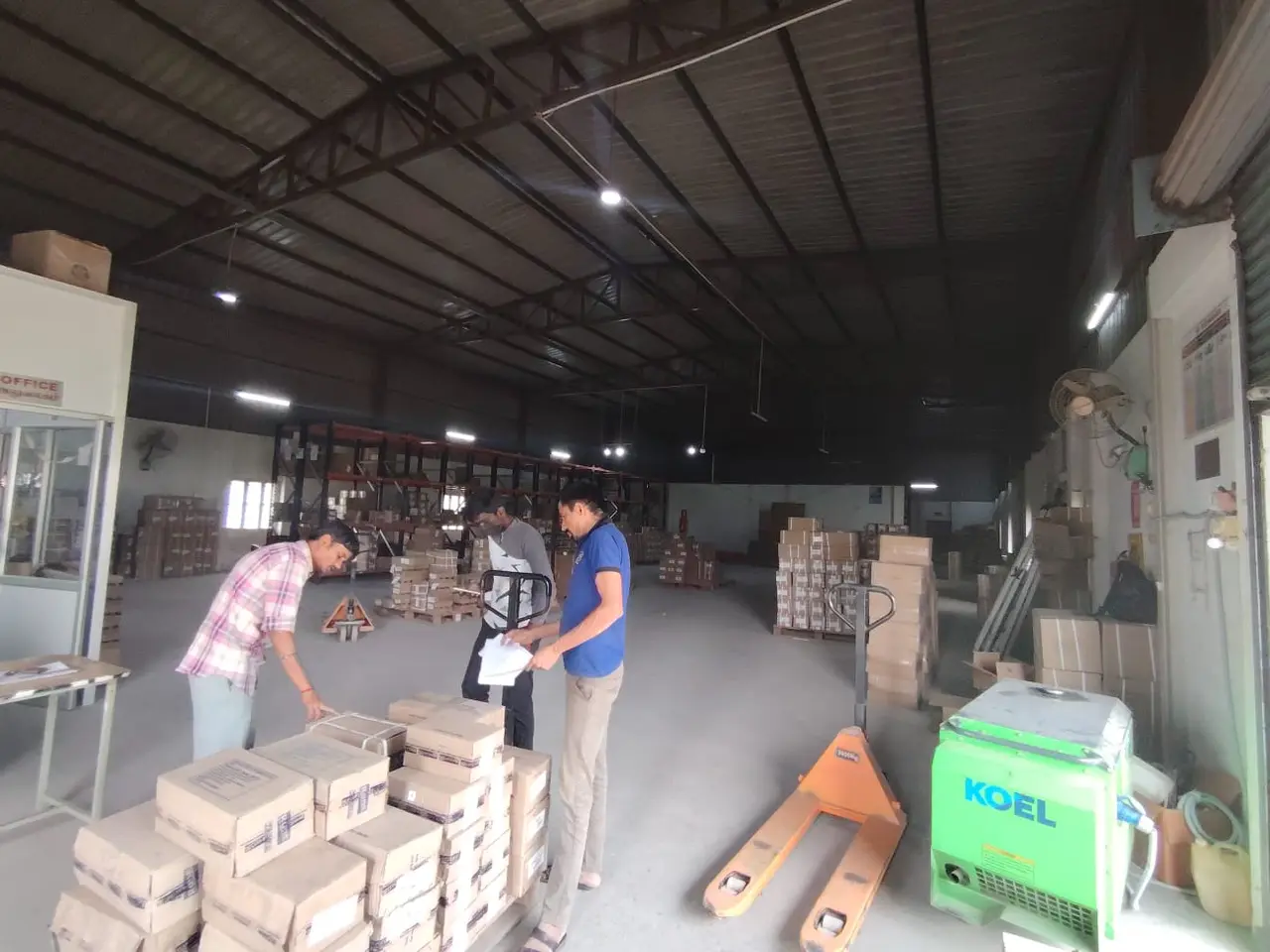 6,000 sqft warehouse in Coimbatore, Tamil Nadu — photo 1 of 4