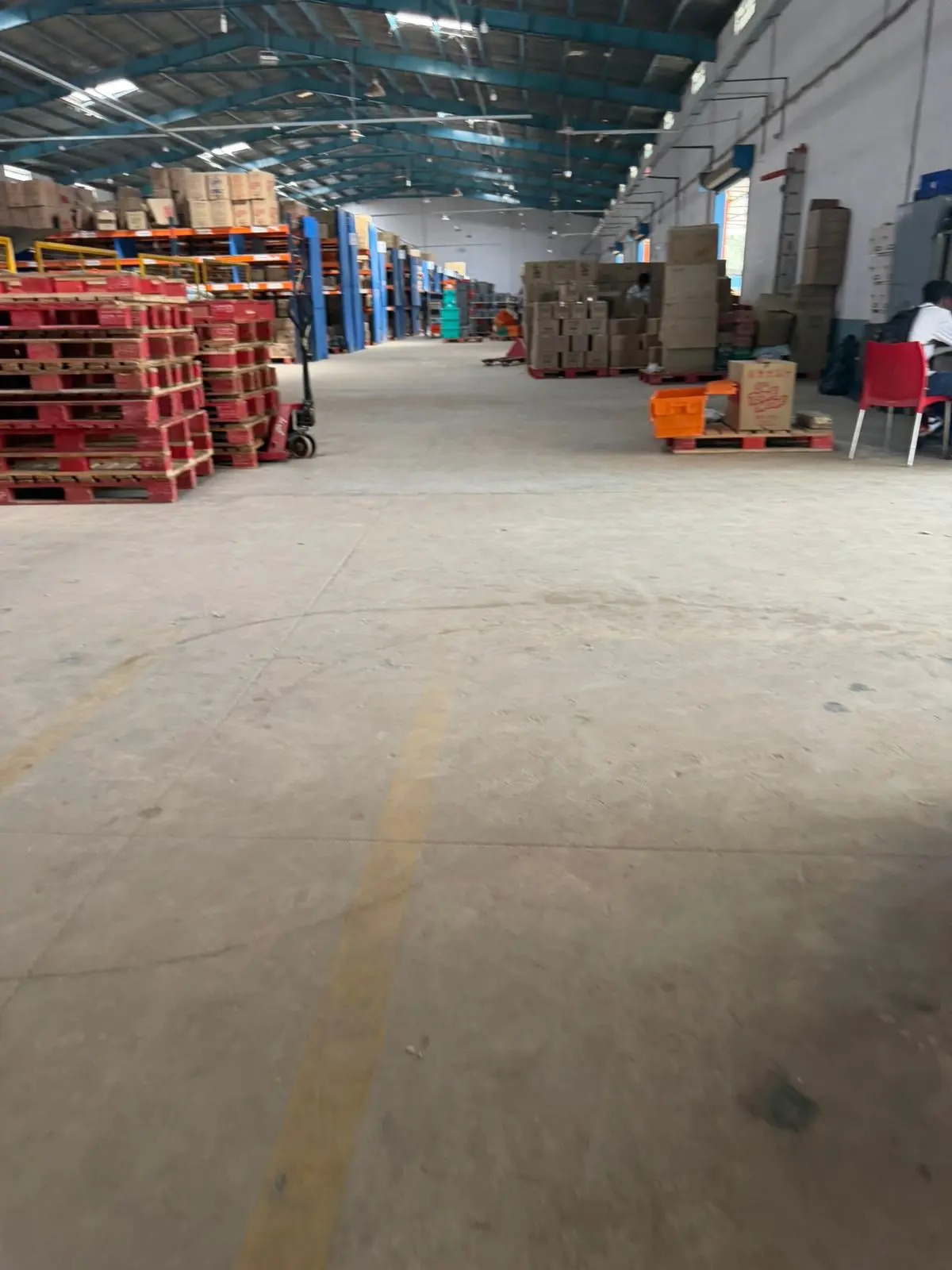 25,000 sqft warehouse in Bengaluru, Karnataka — photo 1 of 11