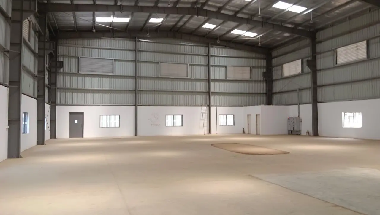 9,300 sqft warehouse in Bengaluru, Karnataka — photo 1 of 10