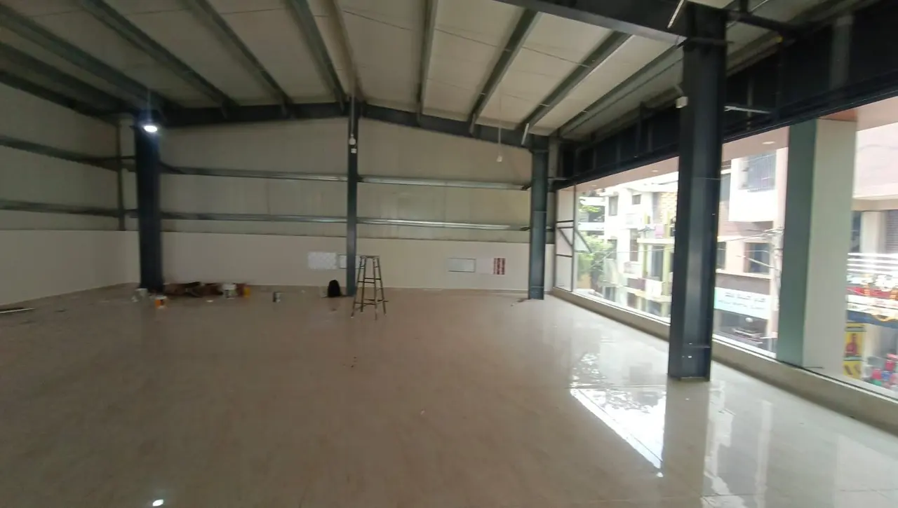 2,000 sqft warehouse in Bengaluru, Karnataka — photo 1 of 9
