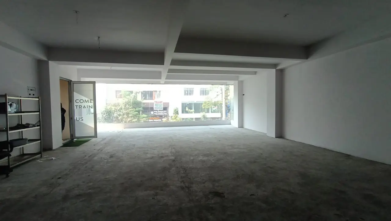 5,500 sqft warehouse in Bengaluru, Karnataka — photo 1 of 12