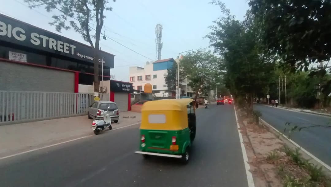 5,800 sqft warehouse in Bengaluru, Karnataka — photo 1 of 4