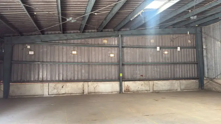 8,000 sqft warehouse in Lucknow, Uttar Pradesh
