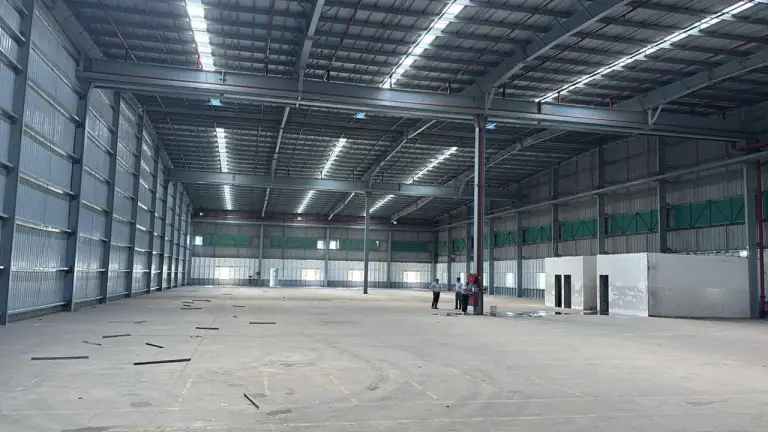 30,000 sqft warehouse in Pune, Maharashtra