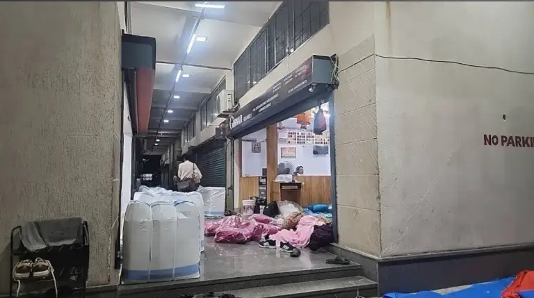 2,000 sqft warehouse in Surat, Gujarat