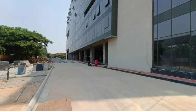 4,40,000 sqft warehouse in Bengaluru, Karnataka
