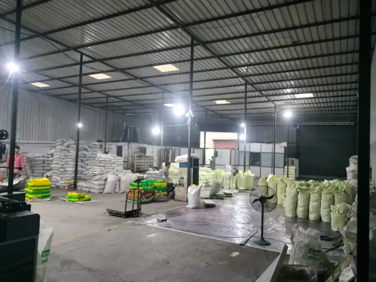 6,500 sqft warehouse in Surat, Gujarat
