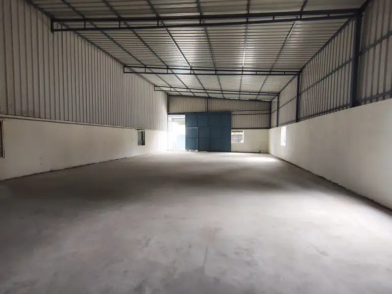 2,500 sqft warehouse in Bengaluru, Karnataka