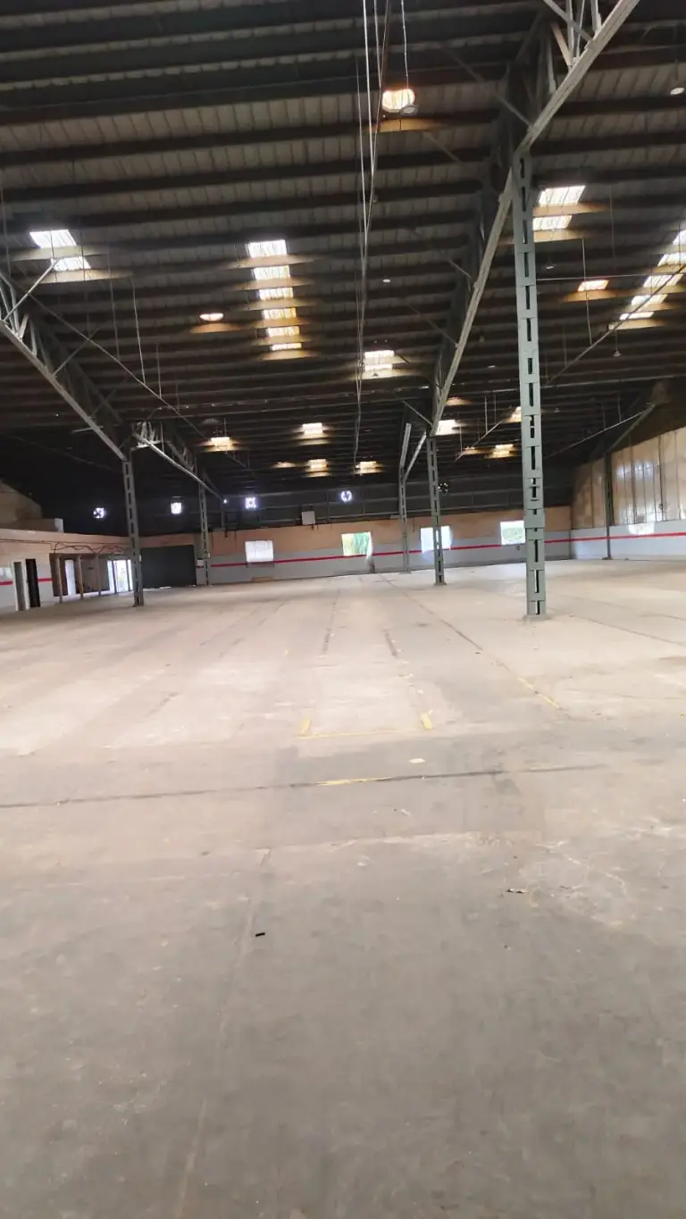 32,000 sqft warehouse in Mumbai, Maharashtra