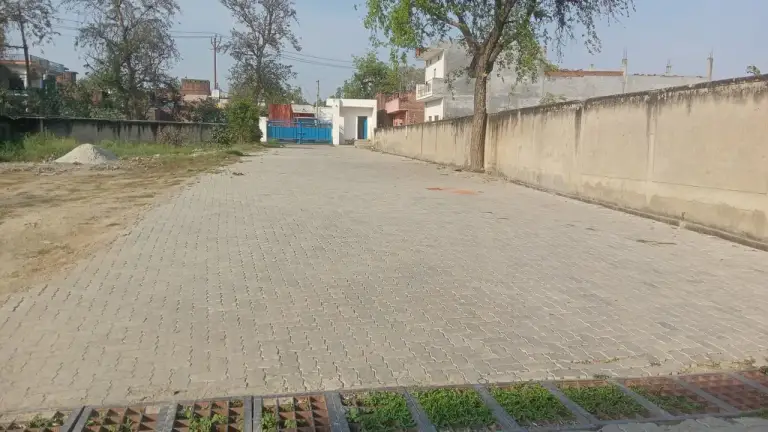 80,000 sqft warehouse in Lucknow, Uttar Pradesh
