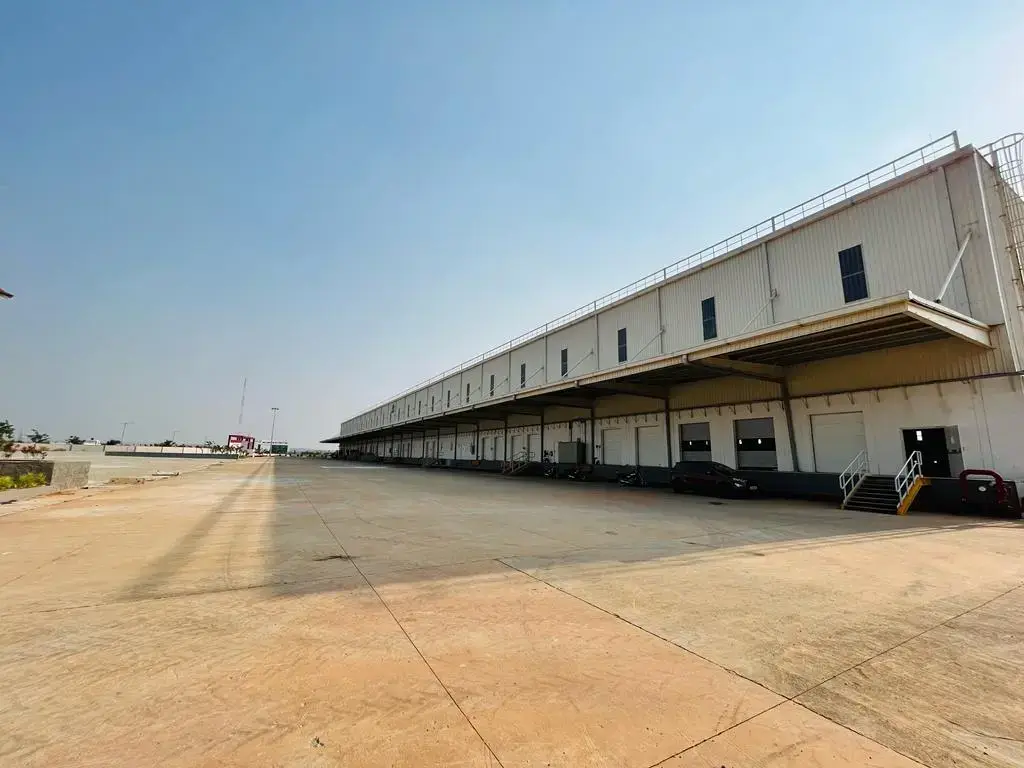 Warehouse exterior in Devanahalli, Bengaluru