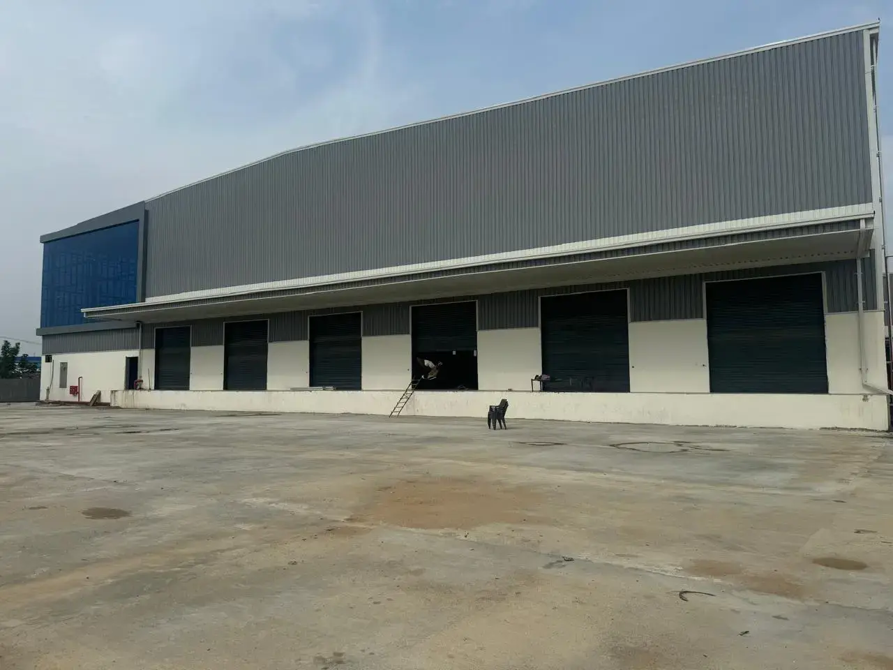 Warehouse exterior in Pataudi Road, Gurugram